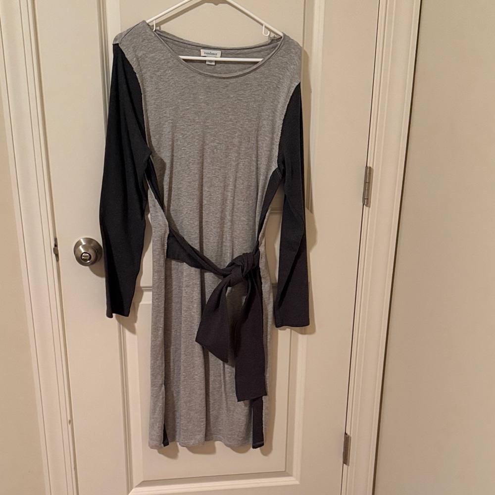 Sundance Gray Dress with Black Long Sleeves and Tie Belt - never worn